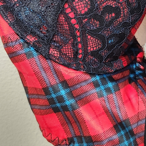 La Senza Plaid Push Bra - Picture 5 of 11
